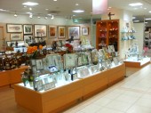 株式会社アートプリントジャパン 1.名鉄名古屋7F(3/20 OP) 2.名古屋松坂屋南館B1F 3.JR名古屋高島屋9F ※各当社直営店の写真1