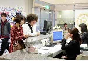 学校法人　敬道学園〈日本デザイナー芸術学院　日本マンガ芸術学院）の写真1