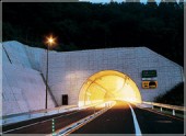SUGUNI 株式会社の写真3