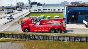 有限会社服部モータース 蟹江インター営業所の写真2